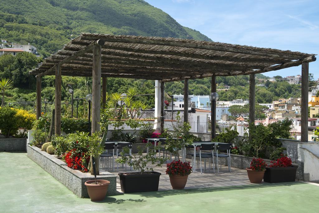 Hotel Casa Di Meglio Dependance Casamicciola Terme Esterno foto