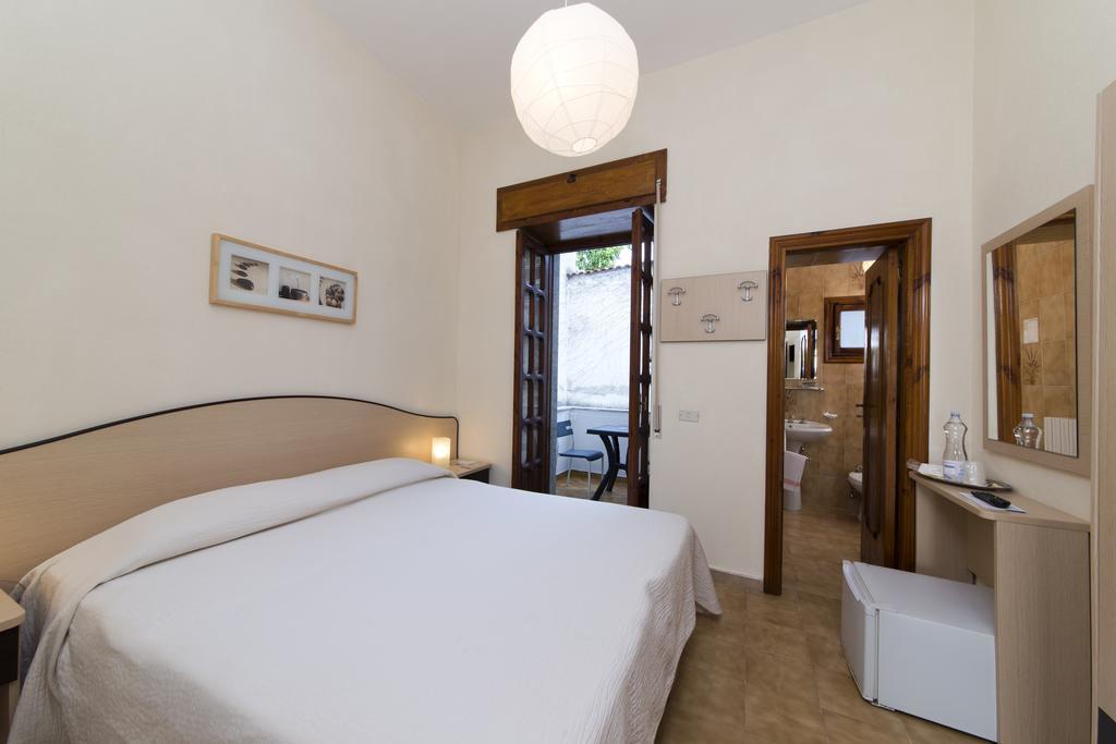 Hotel Casa Di Meglio Dependance Casamicciola Terme Esterno foto